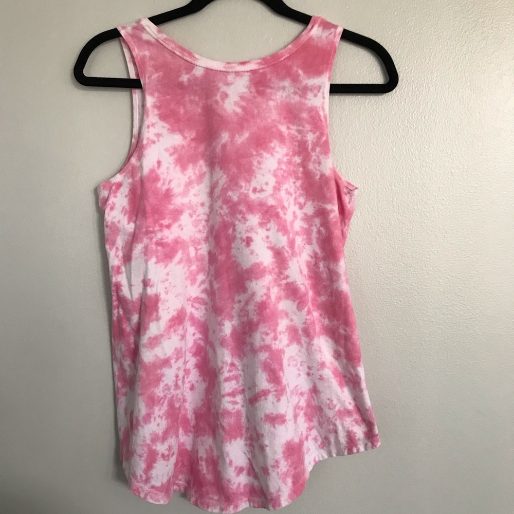 Simply Southern Turtle American Flag Tank - Picture 6 of 7